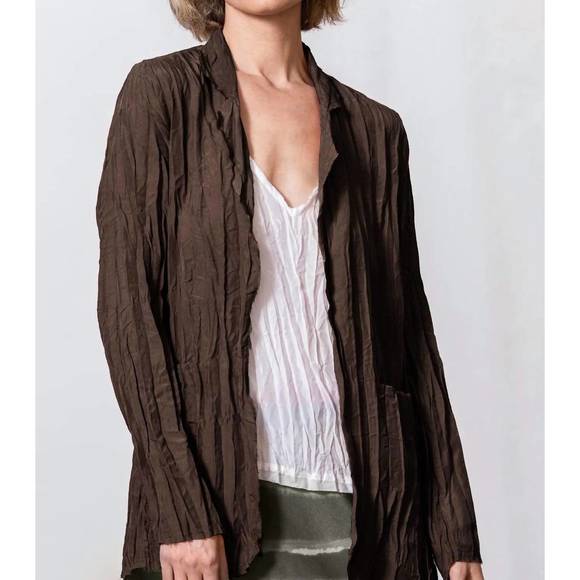 NEW GO BY GO SILK go crinkle cut jacket in java